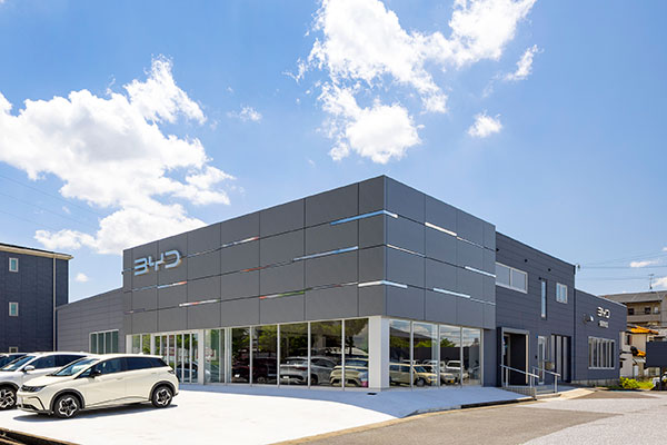 BYD AUTO 岐阜 自動車ショールーム 設計事例