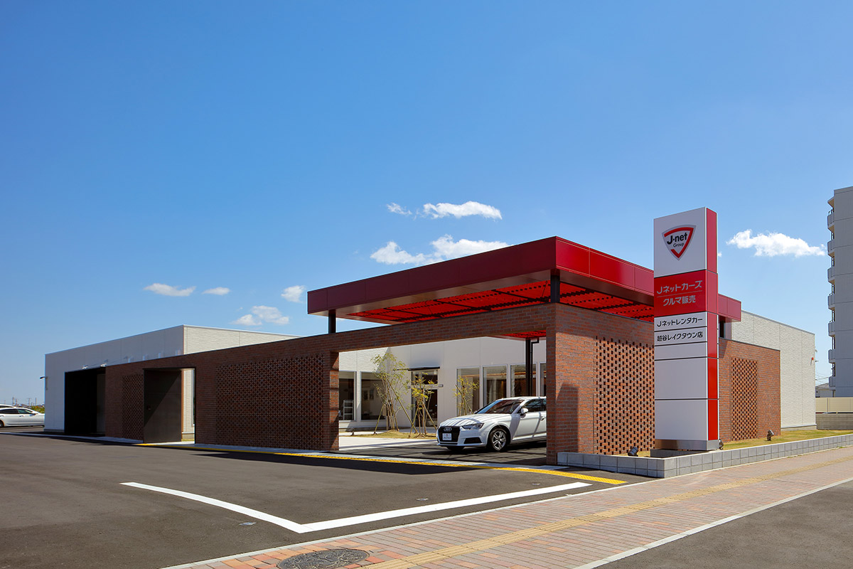 Jネットカーズ 越谷レイクタウン店 設計監理 事例写真