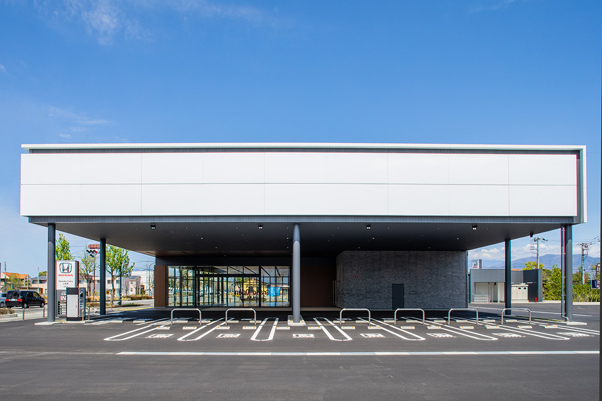 Honda Cars 山梨東 昭和店 設計監理 事例写真