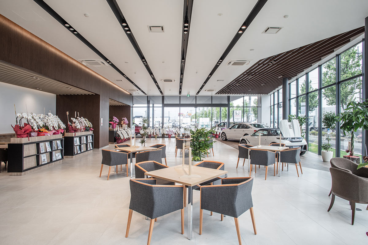 Honda Cars 山梨東 昭和店 設計監理 事例写真