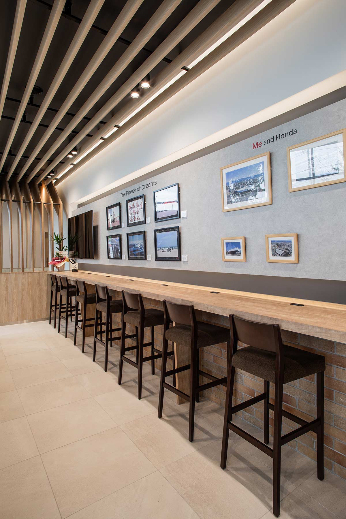 Honda Cars 山梨東 昭和店 設計監理 事例写真