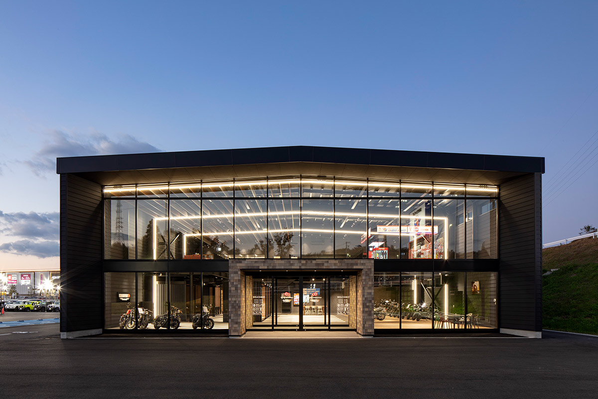 グッドスピード MEGA SUV イオンモール土岐店 設計監理 事例写真