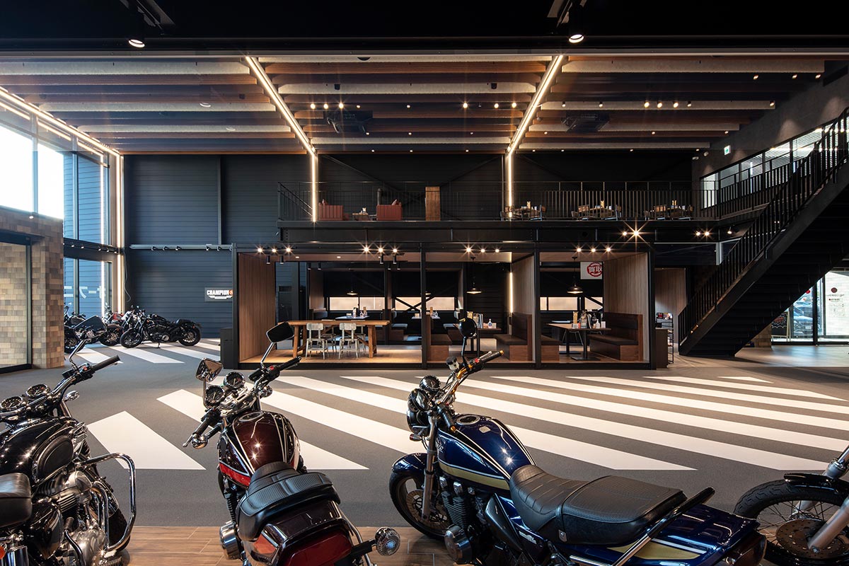 グッドスピード MEGA SUV イオンモール土岐店 設計監理 事例写真