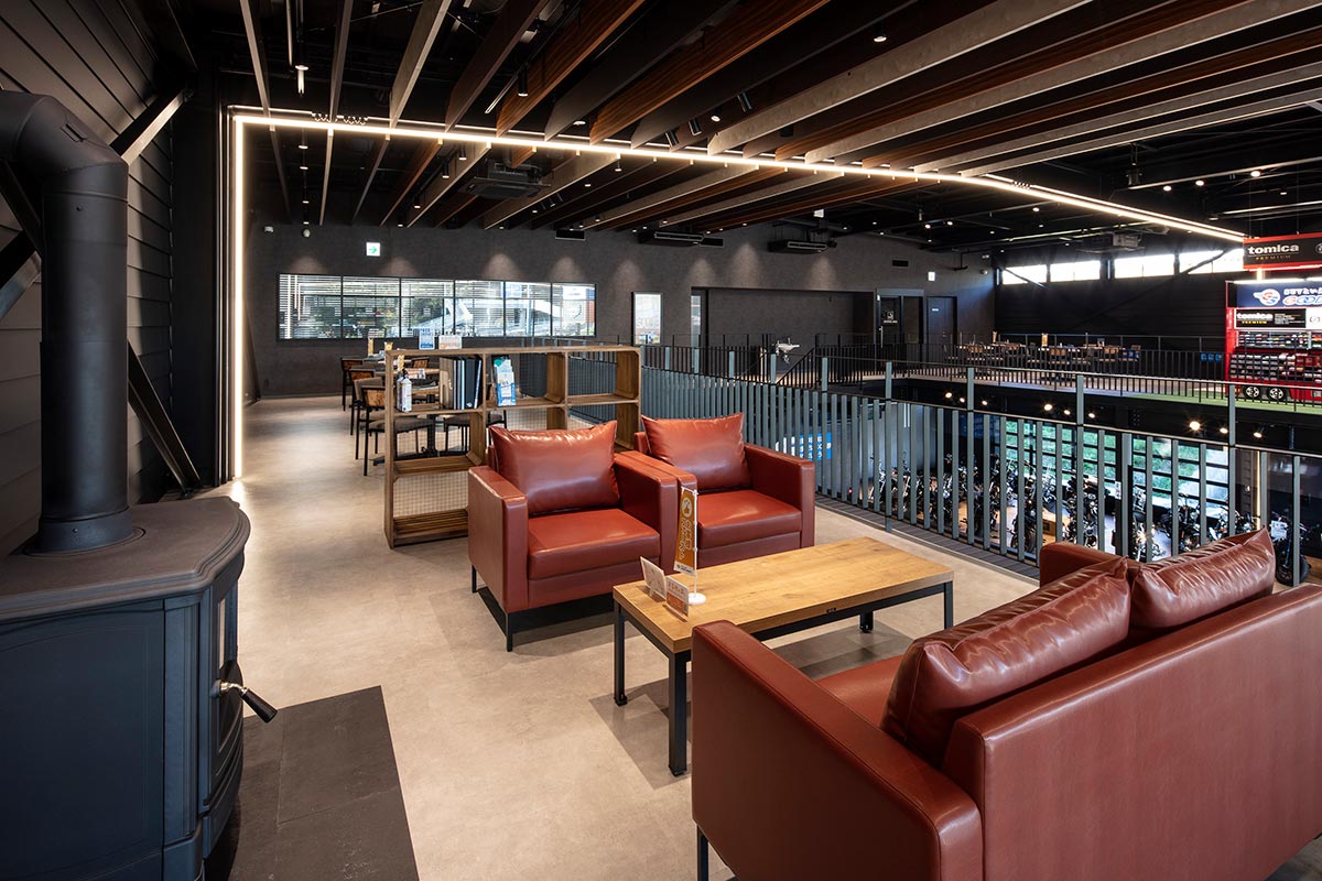 グッドスピード MEGA SUV イオンモール土岐店 設計監理 事例写真