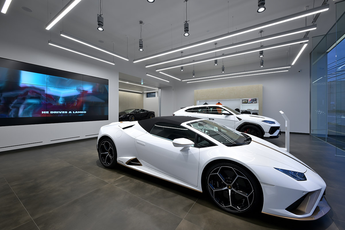Lamborghini Sapporo 設計監理 事例写真
