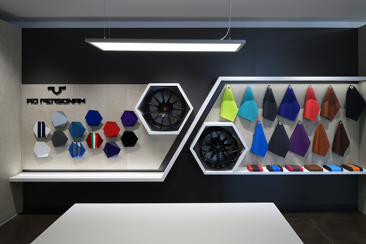 Lamborghini Sapporo 設計監理 事例写真