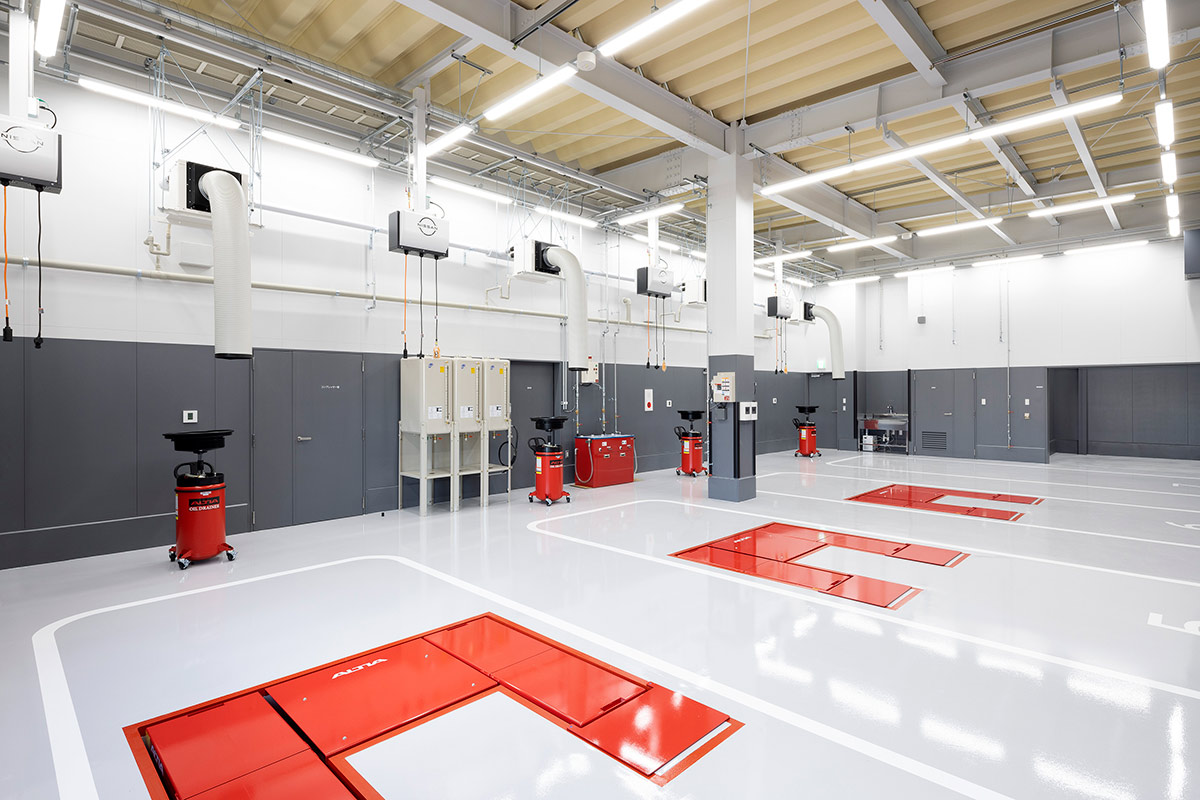 三河日産 岡崎中央店 設計監理 事例写真