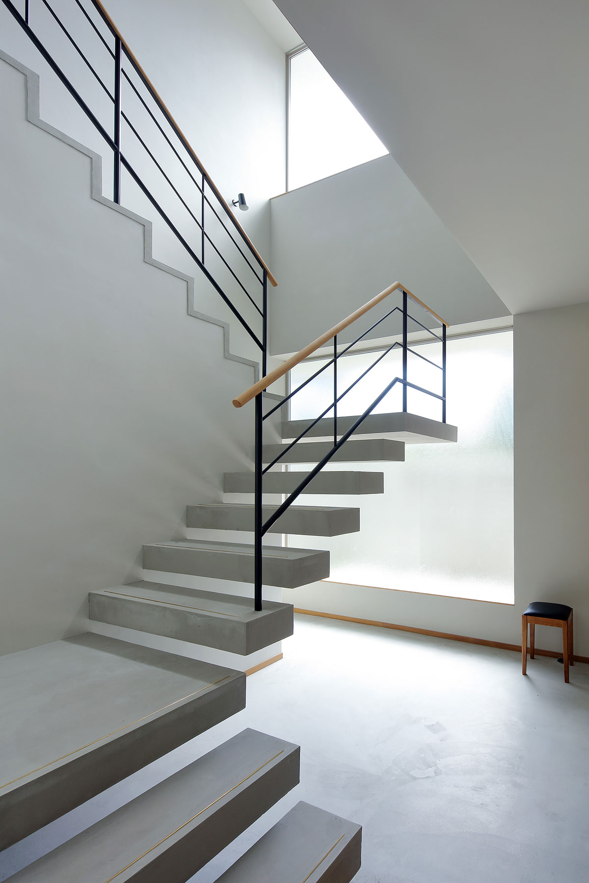 T型のRC住宅 設計監理 事例